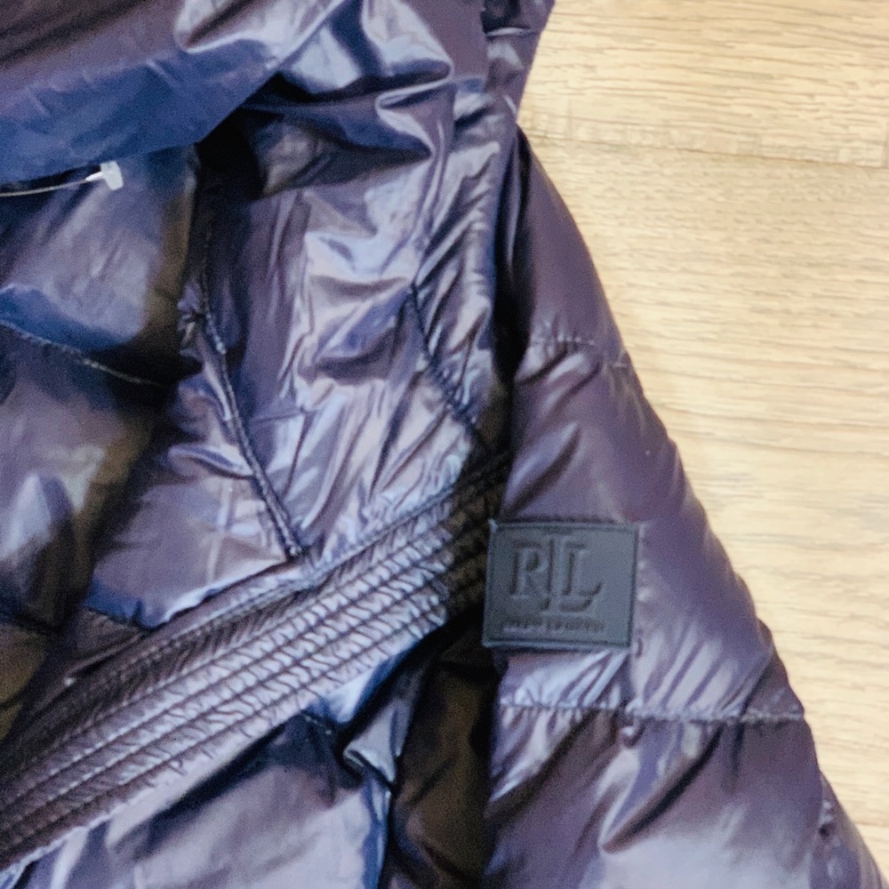 RALPH LAUREN PACKABLE LIGHTWEIGHT HOODED DOWN COAT - Picture 13 of 13